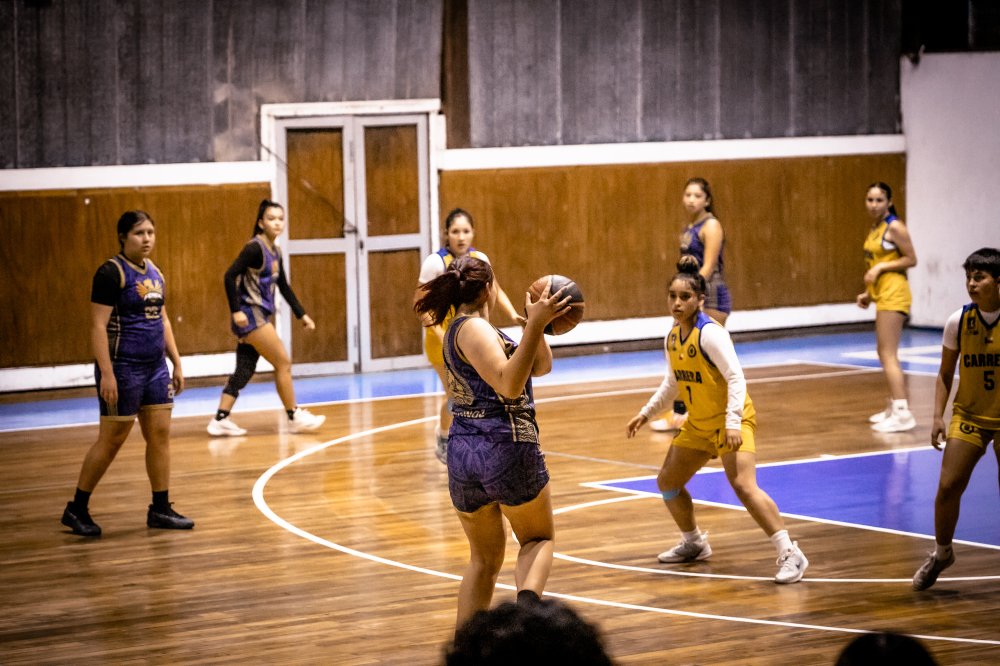 Fotos del evento deportivo Carrera Vs Fenix