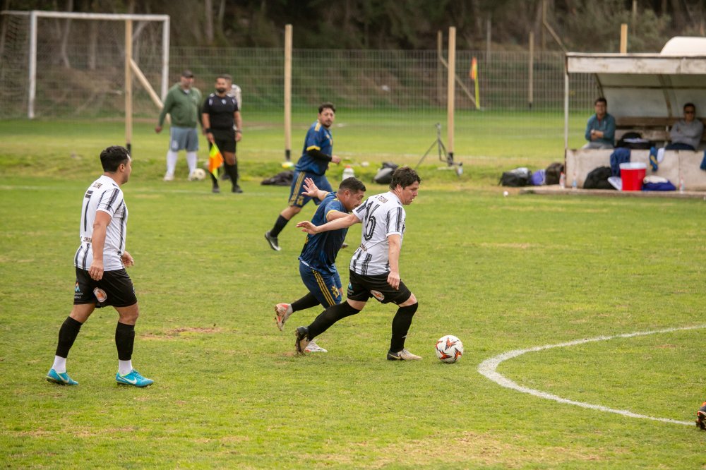 Fotos del evento deportivo Cd Tesoro Vs Cd Sur